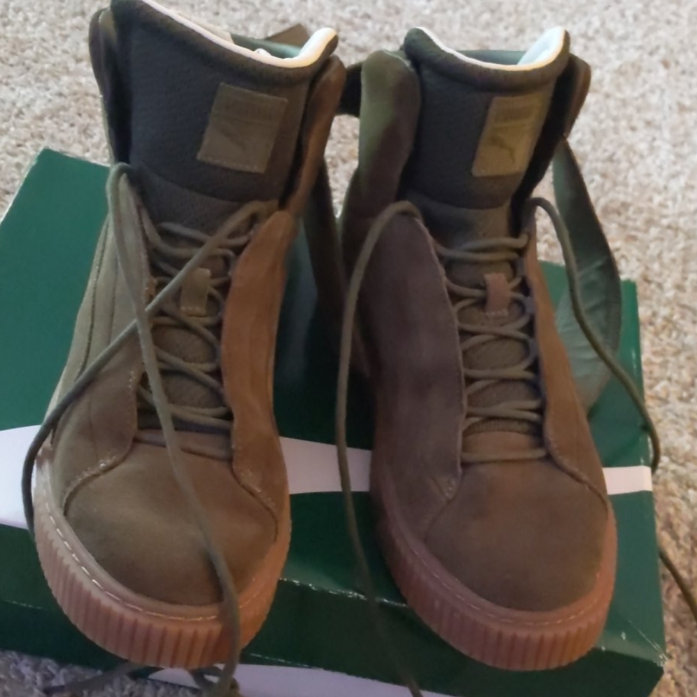 Puma platform Mid OW Women's size 8